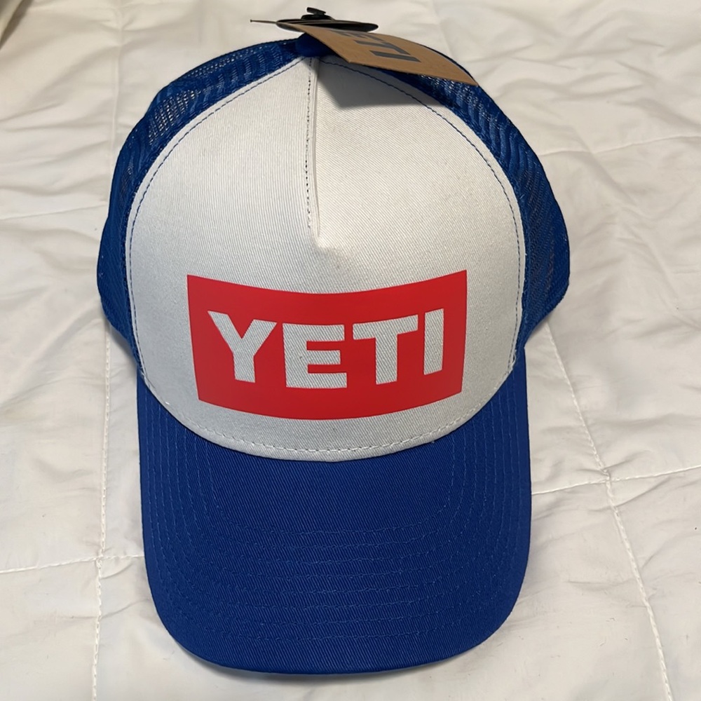 Yeti logo trucker hat